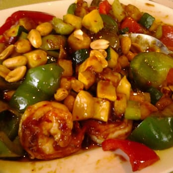 Feng Shui - Kung Pao Shrimp at Feng Shui - the shrimp are cooked just enough, not overdone. Veggies include peppers and zucchini! - Sushi Bars Near Me - Chelmsford, Massachusetts Feng Shui - Kung Pao Shrimp at Feng Shui - the shrimp are cooked just enough, not overdone. Veggies include peppers and zucchini! - Sushi Bars Near Me - Chelmsford, Massachusetts