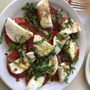 Beppe & Gianni's Trattoria - Burrata salad - Italian Near Me - Eugene, Oregon