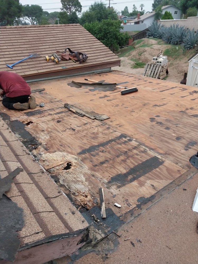 Slide of Citizen Premier Roofing