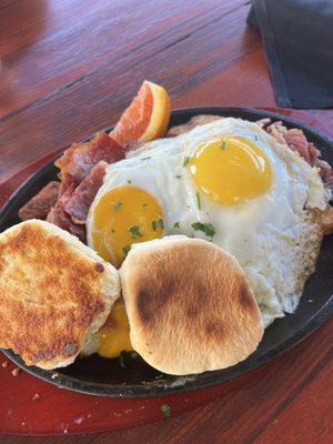 Skillet & Vine Bistro by null