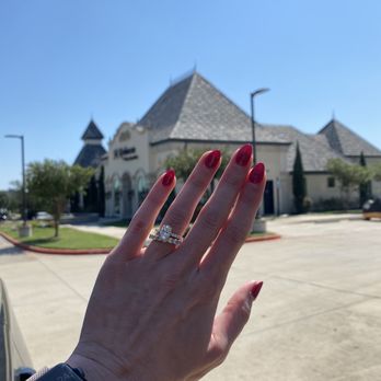 M Robinson Fine Jewelers 2025