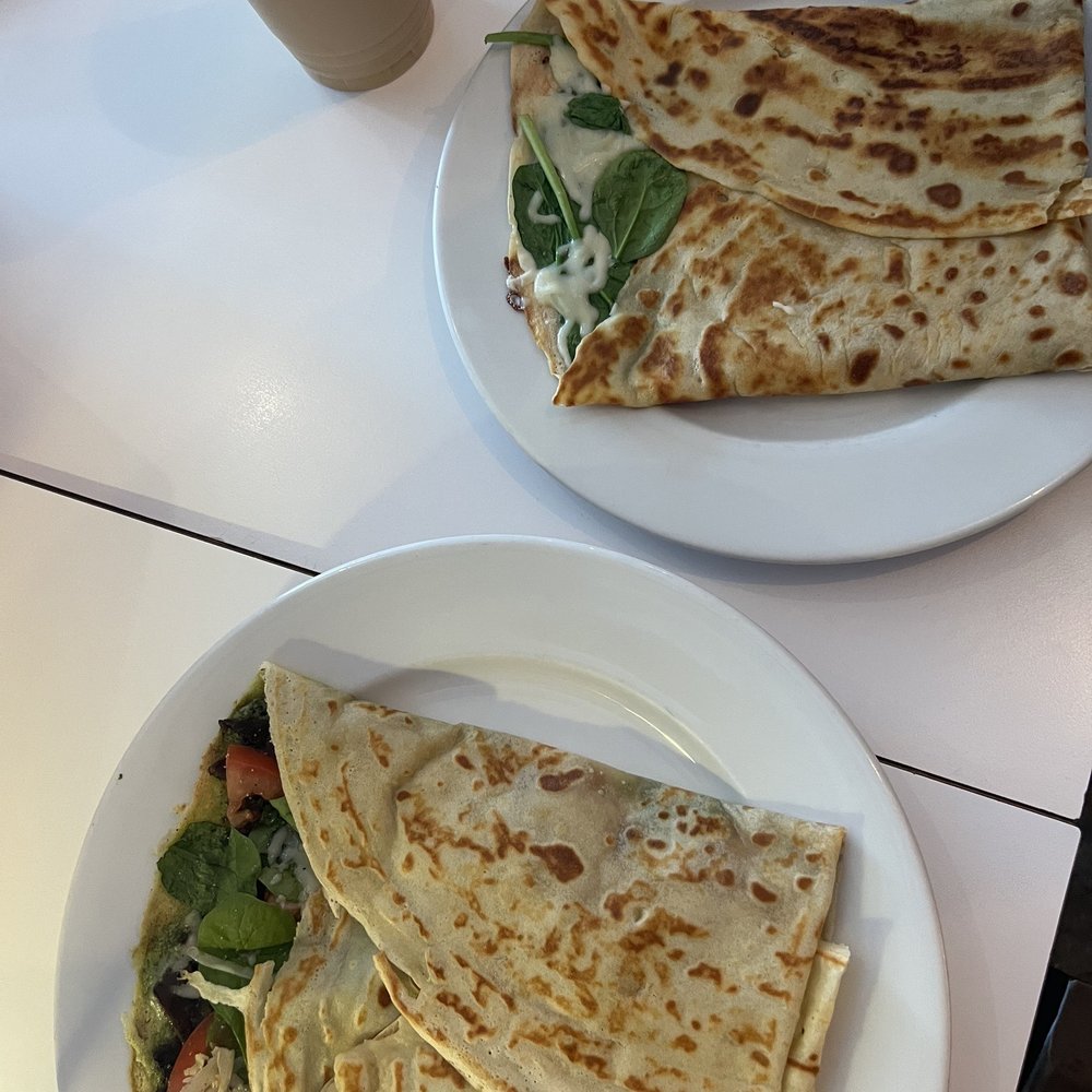Cafe Javasti - Tomato , Mushroom , Pesto , And Mozzarella - Bakeries Near Me - Seattle, Washington Cafe Javasti - Tomato , Mushroom , Pesto , And Mozzarella - Bakeries Near Me - Seattle, Washington