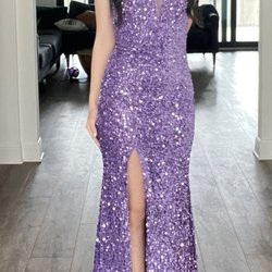 Custom Touch Sewing - Finished Custom Alteration