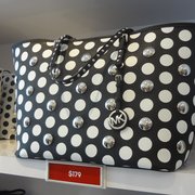 michael kors outlet canada niagara