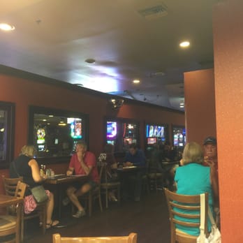 Binion's Cafe - Customers dinning at the Binion. - Cafes Near Me - Las Vegas, Nevada