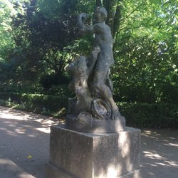 Jardin du Musée des Beaux Arts de Tours - Statue à la mémoire de F. Rude