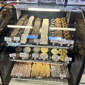 Sugarhigh Bakery - Bakeries Near Me - Frankenmuth, Michigan Sugarhigh Bakery - Bakeries Near Me - Frankenmuth, Michigan