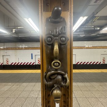 MTA - 14th St Subway Station - 14th St-8th Ave Subway Station (A,C,E,L) - Tom Otterness "Life Underground" 2001, payphone, ACE Downtown Platform - Metro Stations Near Me - New York, New York MTA - 14th St Subway Station - 14th St-8th Ave Subway Station (A,C,E,L) - Tom Otterness "Life Underground" 2001, payphone, ACE Downtown Platform - Metro Stations Near Me - New York, New York