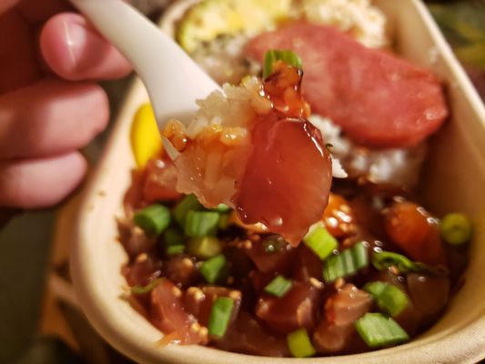 Buzz’s Hawaiian Grill by null