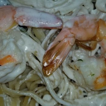 Horatio's - "Garlic" prawns Fettuccini alfredo - Seafood Near Me - San Leandro, California