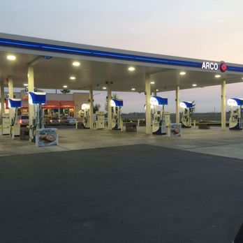 ARCO - 18 well lit pumps. - Gas Stations Near Me - Los Banos, California ARCO - 18 well lit pumps. - Gas Stations Near Me - Los Banos, California