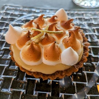 Crown Block - Sushi Bars Near Me - Dallas, Texas