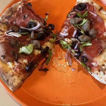 RoadHouse Pizza - Roadhouse special - Pizza Near Me - Crestline, California