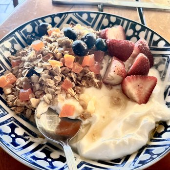 Auntie's Kitchen - Granola and Yogurt - Hawaiian Near Me - Lahaina, Hawaii Auntie's Kitchen - Granola and Yogurt - Hawaiian Near Me - Lahaina, Hawaii