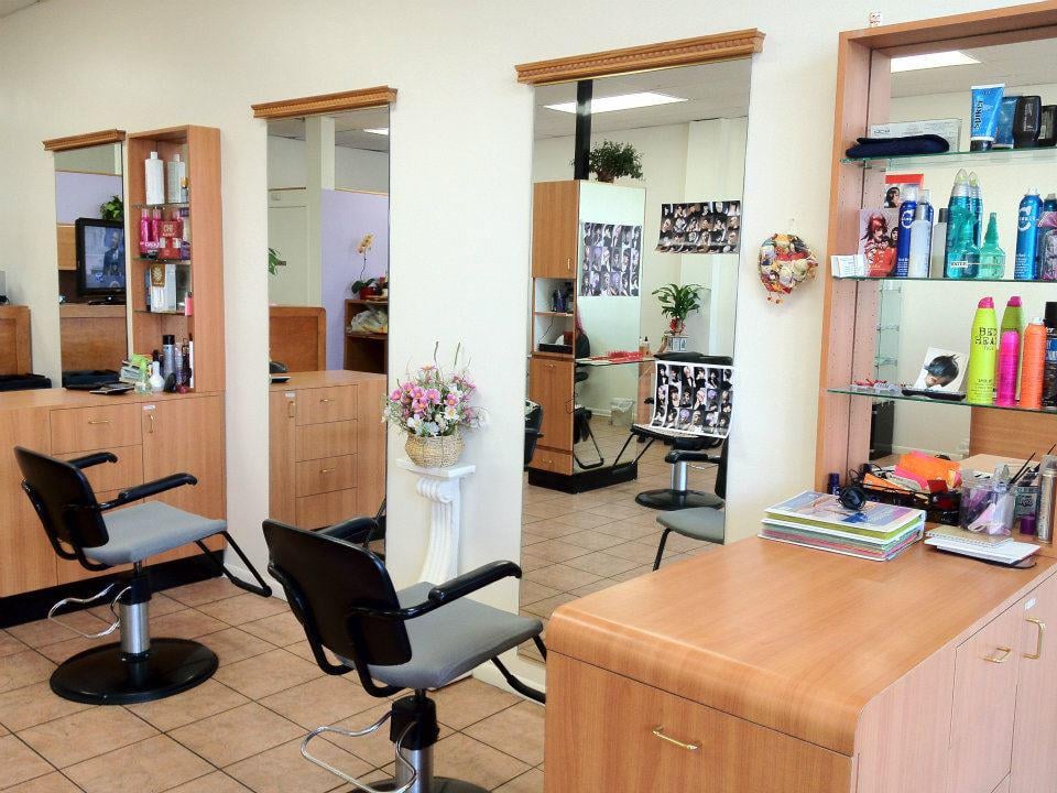 Le Hair Designs Photos
