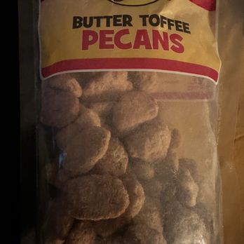 Buc-ee's - I bought two things of pecans. One is butter toffee, and the other is praline pecans. Come to Western Washington. - Gas Stations Near Me - Fort Worth, Texas Buc-ee's - I bought two things of pecans. One is butter toffee, and the other is praline pecans. Come to Western Washington. - Gas Stations Near Me - Fort Worth, Texas