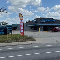 Exterior photo of YoWash Laundromat - Sarasota, Florida Exterior photo of YoWash Laundromat - Sarasota, Florida