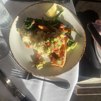 Skates On The Bay - Seafood Near Me - Berkeley, California