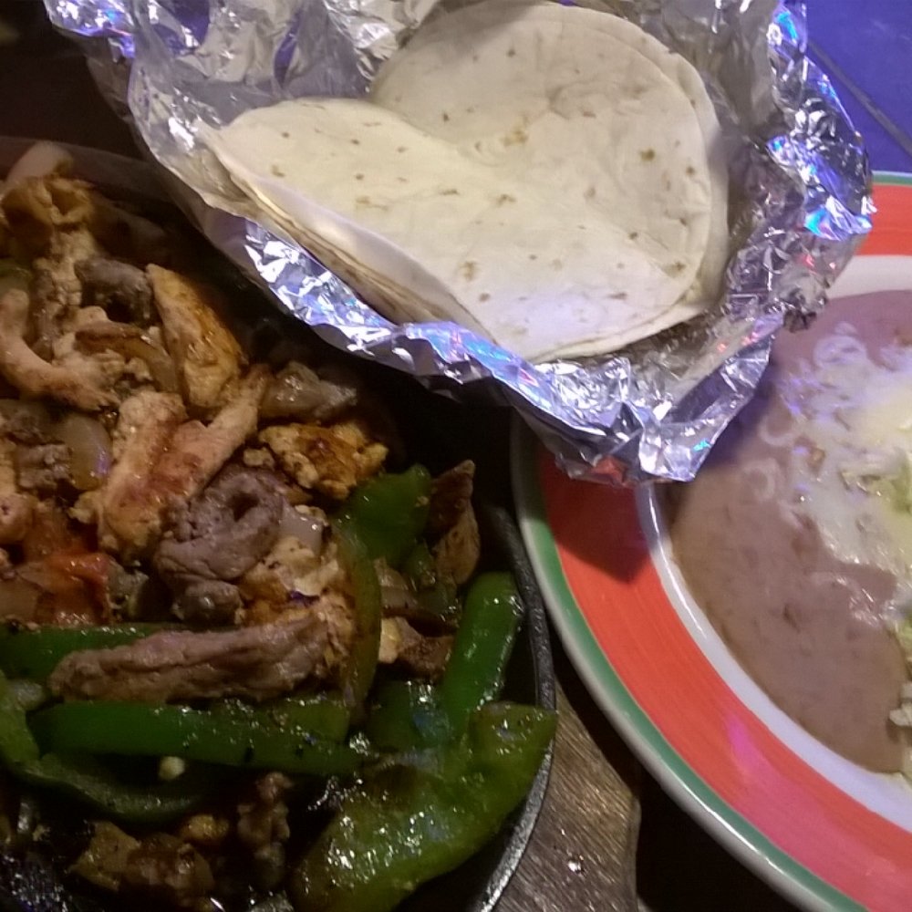 La Tonalteca - Texas fajitas. Steak, chicken and shrimp. $14.99 - Mexican Near Me - Millsboro, Delaware