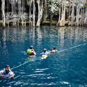 Cenote Yokdzonot - Landmarks & Historical Buildings Near Me
