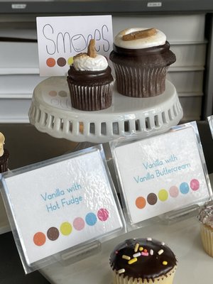 Saint Cupcake & Poplandia Artisan Popcorn by null
