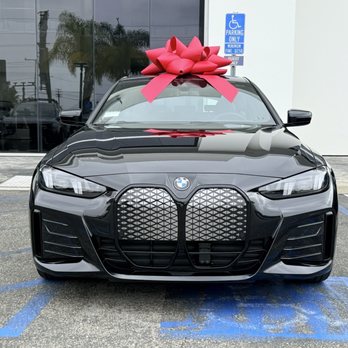 South Bay BMW - My new BMW i4 xDrive40 M Sport - Car Dealers Near Me - Torrance, California South Bay BMW - My new BMW i4 xDrive40 M Sport - Car Dealers Near Me - Torrance, California