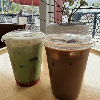 Sur Coffee - Strawberry matcha and mocha - Coffee Roasteries Near Me - Laguna Beach, California Sur Coffee - Strawberry matcha and mocha - Coffee Roasteries Near Me - Laguna Beach, California