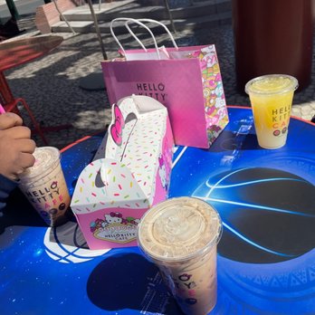 Hello Kitty Cafe - Desserts Near Me - Las Vegas, Nevada