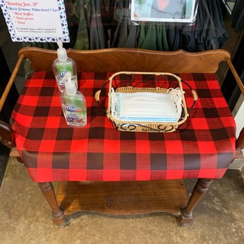 Krohn Dairy Store - Sanitizing station with free masks - Cheese Shops Near Me - Luxemburg, Wisconsin Krohn Dairy Store - Sanitizing station with free masks - Cheese Shops Near Me - Luxemburg, Wisconsin