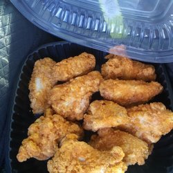 7-Eleven - Hot Wings no Sauce Tyson Wings  Best In the Business Must Try 100%