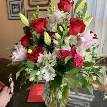The Yellow Rose Florist - A Mothers Love arrangement - Florists Near Me The Yellow Rose Florist - A Mothers Love arrangement - Florists Near Me