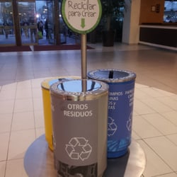 Reciclaje Mall Plaza Tobalaba - Diversos tipos de reciclaje, para un mundo más limpio.
