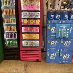 Stagecoach Station Upper Ojai Market - Lots of hydration