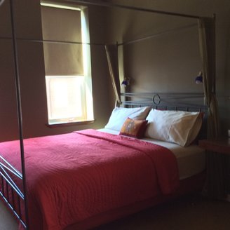 Inn at 2920 by null