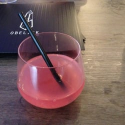 Obelisk - Cosmopolitan.. Hmm.. Sterk maar lekker..