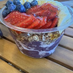 Açaí bowl Açaí bowl