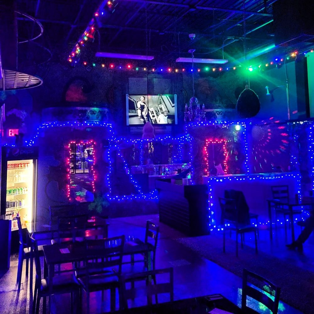 LUBBOCK HOOKAH LOUNGE Updated March 2025 25 Photos 5412 Slide Rd, Lubbock, Texas Hookah
