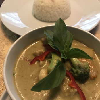 Thai Lanna - Gäng Kiau Wan - grünes Thai Curry - Thai Near Me - Luzern, LU