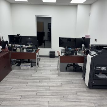 True American Facilities - Our latest project involves removing stains from floors, including wiping, dusting, and window cleaning. - Office Cleaning Near Me True American Facilities - Our latest project involves removing stains from floors, including wiping, dusting, and window cleaning. - Office Cleaning Near Me