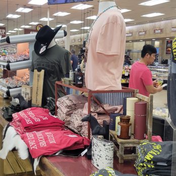 Buc-ee's - Clothes - Gas Stations Near Me - Baytown, Texas Buc-ee's - Clothes - Gas Stations Near Me - Baytown, Texas