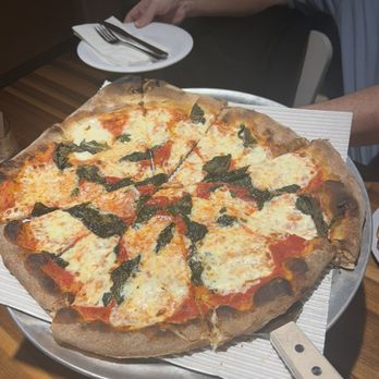 Crispelli's Bakery & Pizzeria - Pizza Near Me - Grosse Pointe Woods, Michigan
