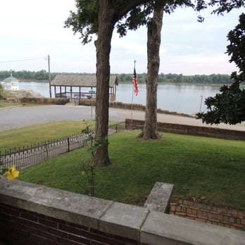 River Rose Inn - View of the Ohio River from the porch. - Bed & Breakfast Near Me - Elizabethtown, Illinois River Rose Inn - View of the Ohio River from the porch. - Bed & Breakfast Near Me - Elizabethtown, Illinois
