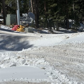 Ruidoso Winter Park - Hub's hat flew off down the chute. A nice worker got it for him! - Tubing Near Me - Alto, New Mexico
