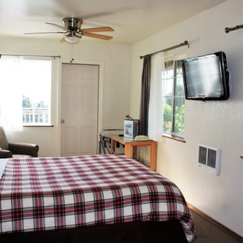 View Crest Lodge - Economy Suite - Hotels Near Me - Trinidad, California