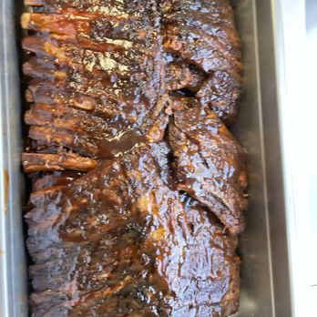 Badlands BBQ & Grill - ribs in a pan - Food Trucks Near Me - Longview, Alberta Badlands BBQ & Grill - ribs in a pan - Food Trucks Near Me - Longview, Alberta