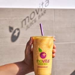 Movita Juice Bar - Pineapple mango smoothie