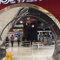 Shoe Palace - 10/13/2016