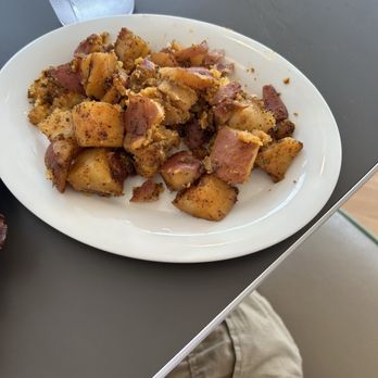 Eggs Up Grill - Side Home Fries - Breakfast & Brunch Near Me - Cedar Park, Texas