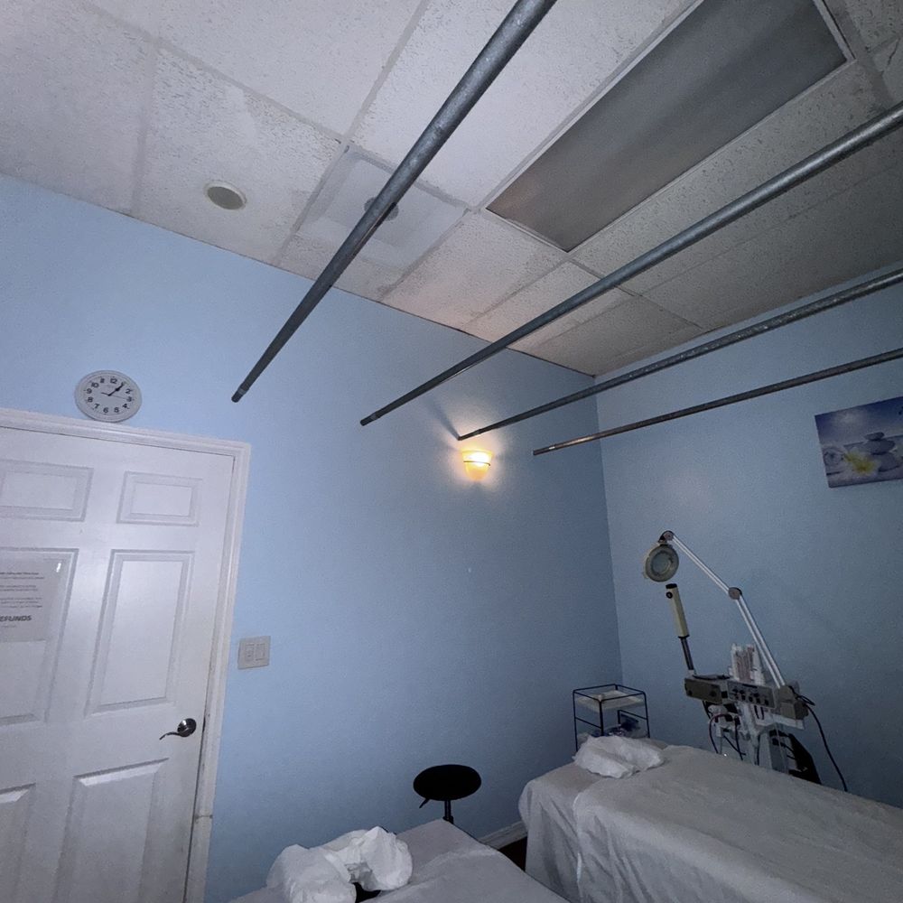 Diamond Spa - Massage Near Me - Orange, California