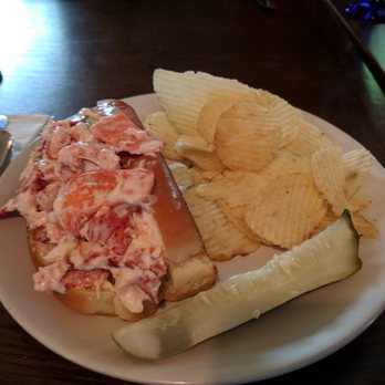 Lighthouse Inn & Restaurant - Lobster Roll. - American Near Me - Seal Harbor, Maine Lighthouse Inn & Restaurant - Lobster Roll. - American Near Me - Seal Harbor, Maine